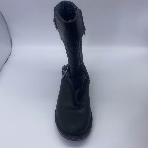 Ugg - Conor Oiled Black Leather Quilted with Silver Detail Biker Boot Size 10 - Picture 3 of 16